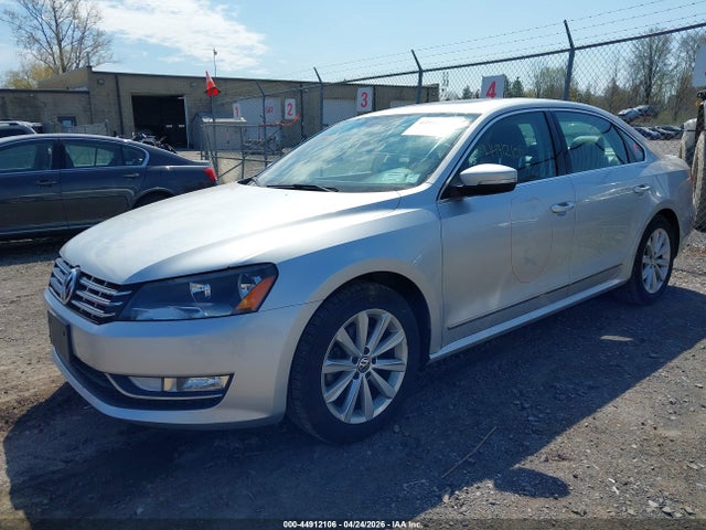 44912106 :رقم المزاد ، 1VWCP7A37DC068288 vin ، 2013 Volkswagen Passat 2.5l Sel Premium مزاد بيع