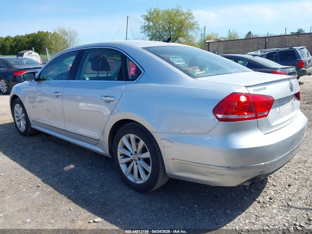 44912106 :رقم المزاد ، 1VWCP7A37DC068288 vin ، 2013 Volkswagen Passat 2.5l Sel Premium مزاد بيع