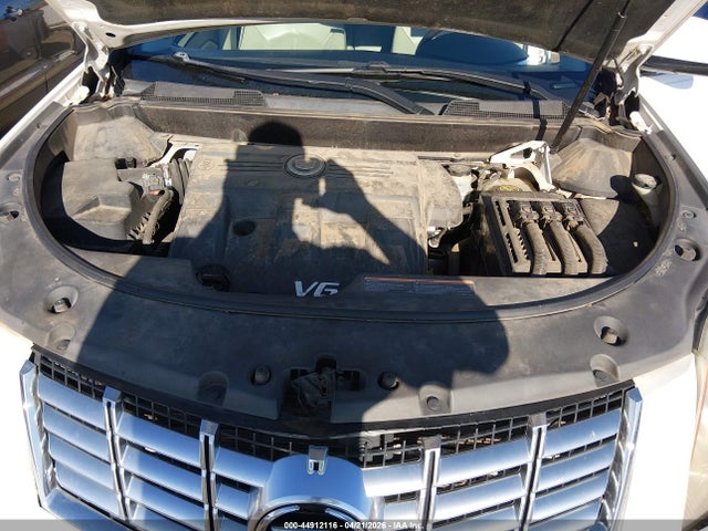 2015 Cadillac Srx Luxury Collection მანქანა იყიდება აუქციონზე, vin: 3GYFNBE34FS547973, აუქციონის ნომერი: 44912116