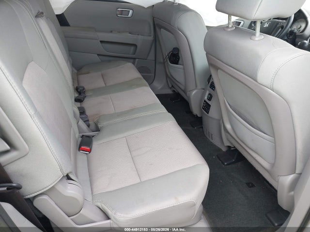 Продаж на аукціоні авто 2015 Honda Pilot Se, vin: 5FNYF3H32FB033948, номер лоту: 44912153