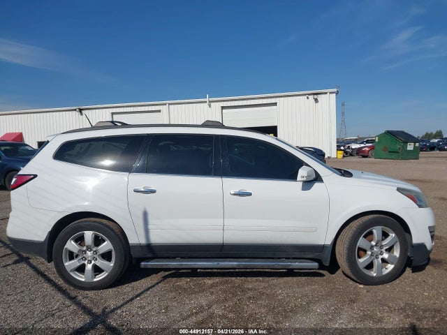 44912157 :رقم المزاد ، 1GNKVGKD2HJ187662 vin ، 2017 Chevrolet Traverse 1lt مزاد بيع