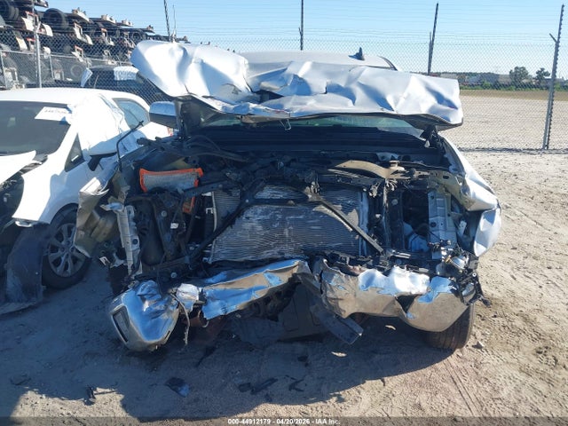 Продажа на аукционе авто 2017 Chevrolet Silverado C1500 Lt, vin: 3GCPCREC5HG259779, номер лота: 44912179