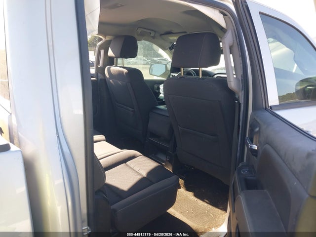 Продажа на аукционе авто 2017 Chevrolet Silverado C1500 Lt, vin: 3GCPCREC5HG259779, номер лота: 44912179
