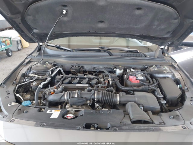 1HGCV1F30JA135174 Honda Accord Sport