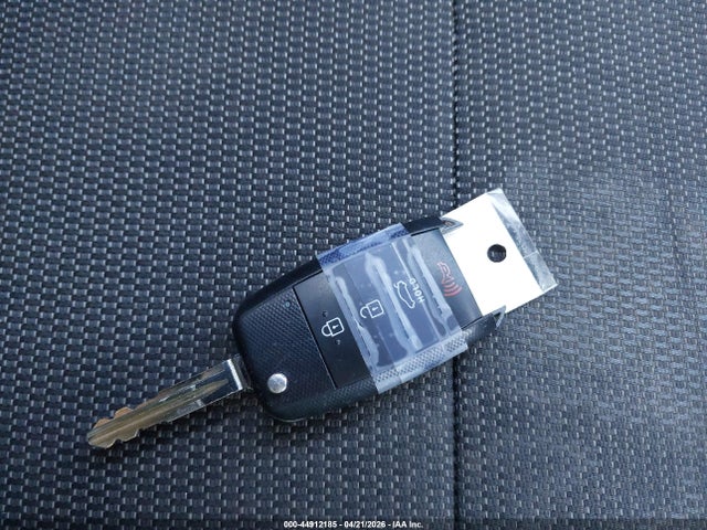3KPFK4A70JE265968 KIA FORTE LX