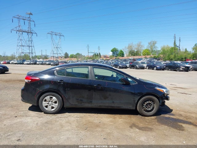 3KPFK4A70JE265968 KIA FORTE LX