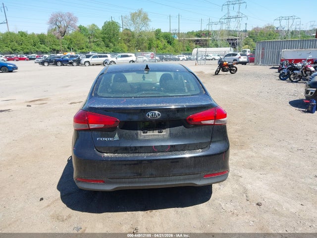 3KPFK4A70JE265968 KIA FORTE LX