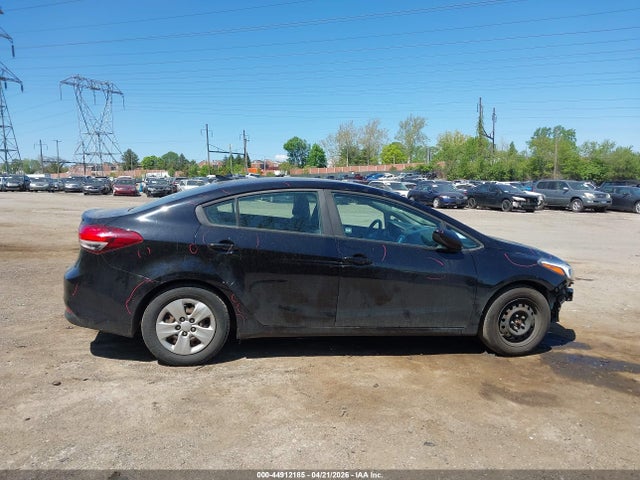 3KPFK4A70JE265968 KIA FORTE LX