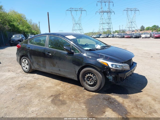 3KPFK4A70JE265968 KIA FORTE LX