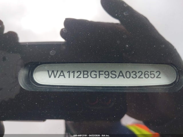 44912191 :رقم المزاد ، WA112BGF9SA032652 vin ، 2025 Audi Q6 E-tron Premium مزاد بيع