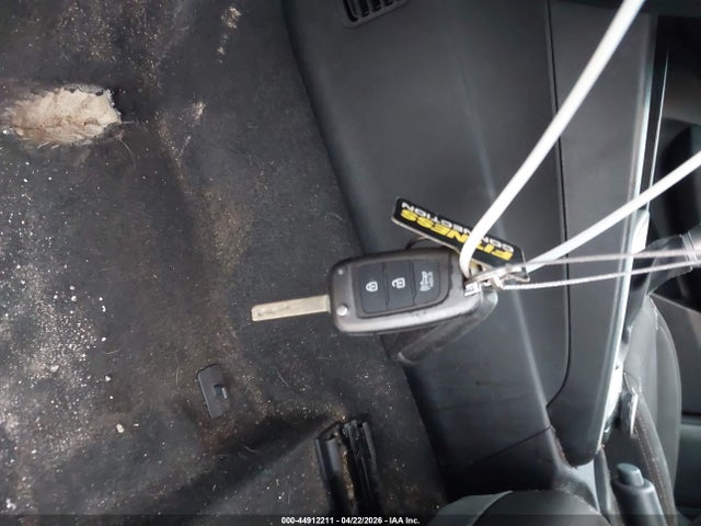 44912211 :رقم المزاد ، KMHRC8A38LU030104 vin ، 2020 Hyundai Venue Sel مزاد بيع