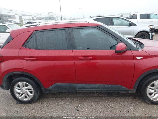44912211 :رقم المزاد ، KMHRC8A38LU030104 vin ، 2020 Hyundai Venue Sel مزاد بيع