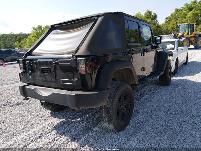 44912218 :رقم المزاد ، 1C4BJWDG4DL557031 vin ، 2013 Jeep Wrangler Unlimited Sport مزاد بيع