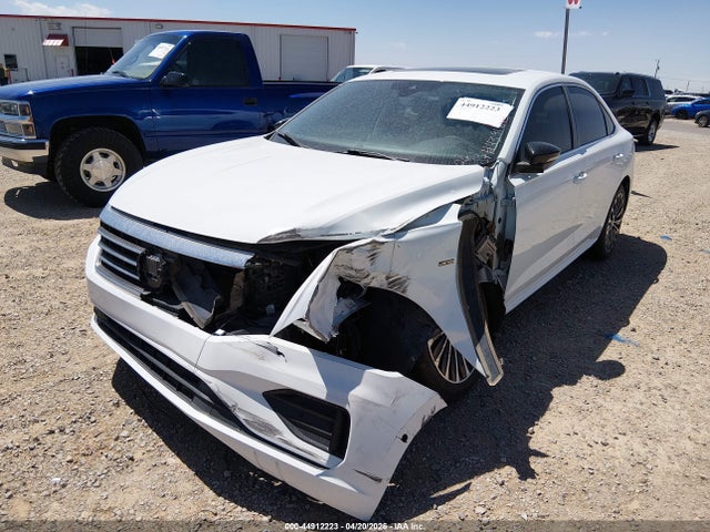 44912223 :رقم المزاد ، 1VWBA7A3XNC006771 vin ، 2022 Volkswagen Passat 2.0t Limited Edition مزاد بيع