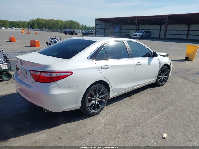 44912224 :رقم المزاد ، 4T1BF1FK0GU501197 vin ، 2016 Toyota Camry Xse مزاد بيع