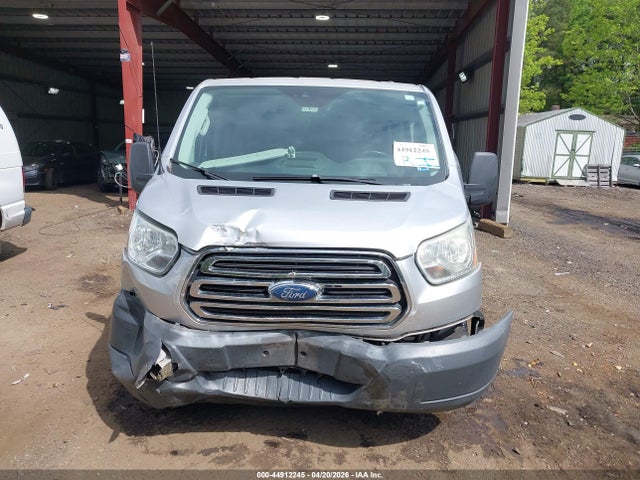44912245 :رقم المزاد ، 1FBZX2YM2FKA53533 vin ، 2015 Ford Transit-350 Xlt مزاد بيع