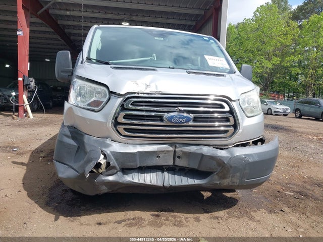 44912245 :رقم المزاد ، 1FBZX2YM2FKA53533 vin ، 2015 Ford Transit-350 Xlt مزاد بيع