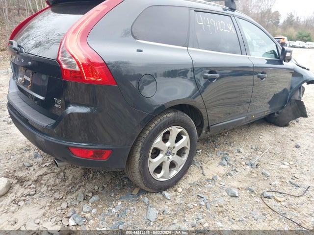 2012 Volvo Xc60 T6/t6 Platinum/t6 Premier Plus/t6 R-design/t6 R-design Platinum/t6 R-design Premier Plus მანქანა იყიდება აუქციონზე, vin: YV4902DZ7C2296961, აუქციონის ნომერი: 44912246