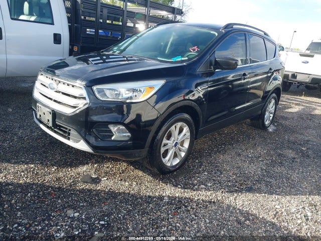 Ford ESCAPE SE 2018 1FMCU9GD2JUC38758 Image 2