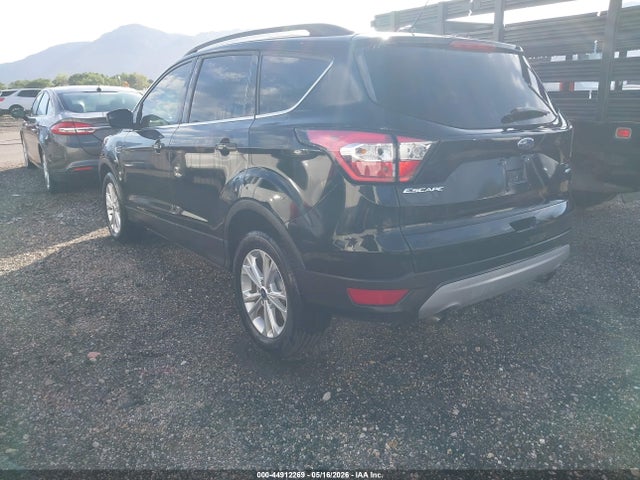 Ford ESCAPE SE 2018 1FMCU9GD2JUC38758 Image 3