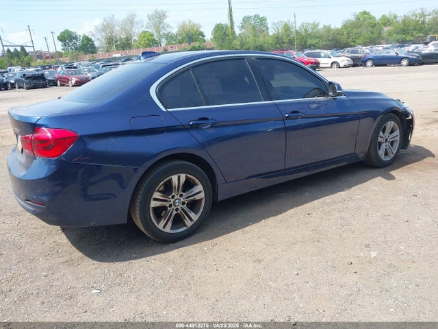 WBA8D9C51JA012699 BMW 330i Xdrive