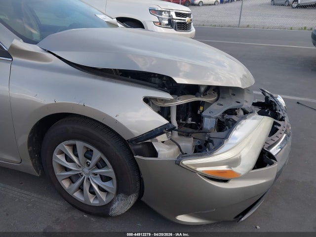 Aukcja sprzedaży 2017 Toyota Camry Le, vin: 4T1BF1FK6HU278875, numer aukcji: 44912279