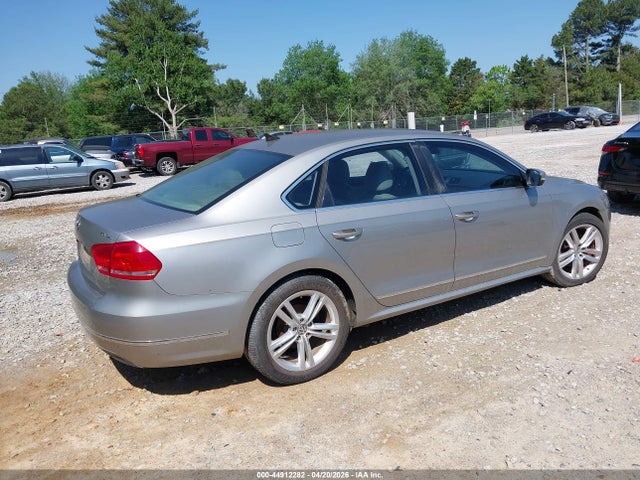 44912282 :رقم المزاد ، 1VWCN7A35EC052517 vin ، 2014 Volkswagen Passat 2.0l Tdi Sel Premium مزاد بيع