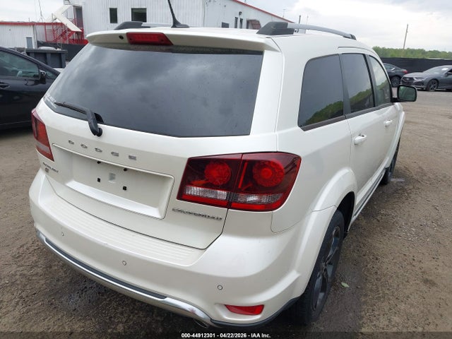 Auction sale of the 2018 Dodge Journey Crossroad Awd, vin: 3C4PDDGG7JT323141, lot number: 44912301