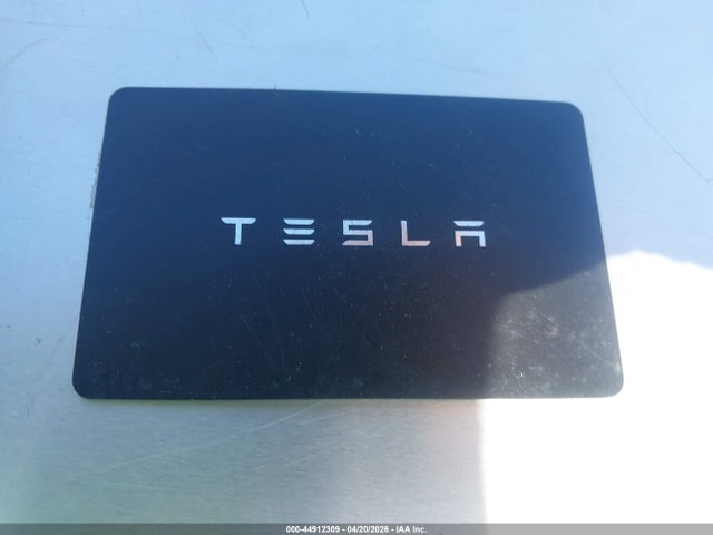 7SAYGDEF2NF491203 Tesla Model Y