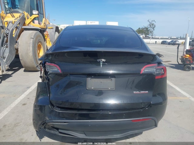 7SAYGDEF2NF491203 Tesla Model Y