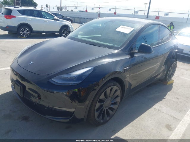7SAYGDEF2NF491203 Tesla Model Y