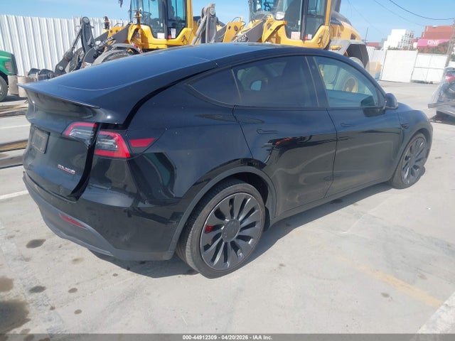 7SAYGDEF2NF491203 Tesla Model Y