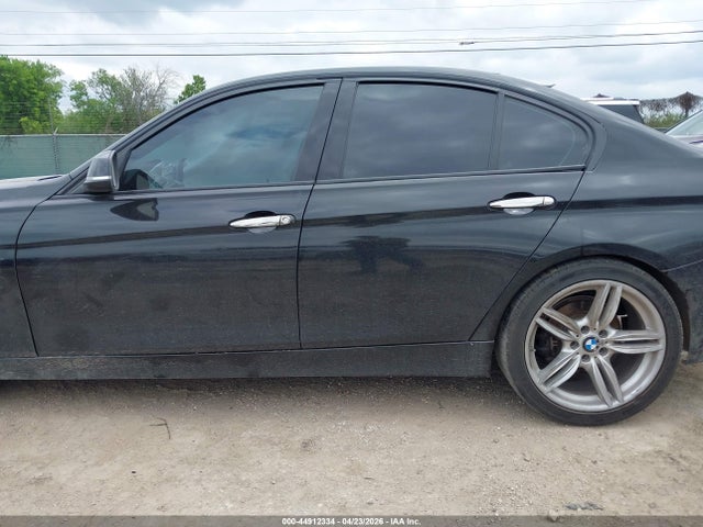 44912334 :رقم المزاد ، WBA3A5G53CNP15464 vin ، 2012 Bmw 328i مزاد بيع