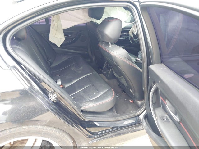 44912334 :رقم المزاد ، WBA3A5G53CNP15464 vin ، 2012 Bmw 328i مزاد بيع