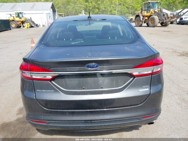 44912354 :رقم المزاد ، 3FA6P0HD4HR408838 vin ، 2017 Ford Fusion Se مزاد بيع