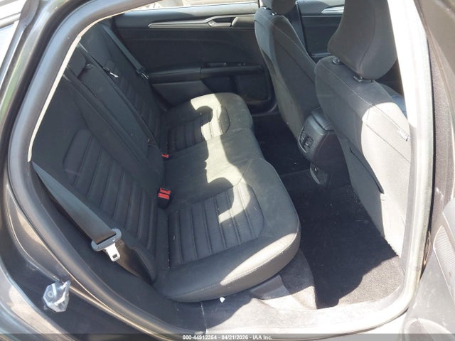 44912354 :رقم المزاد ، 3FA6P0HD4HR408838 vin ، 2017 Ford Fusion Se مزاد بيع