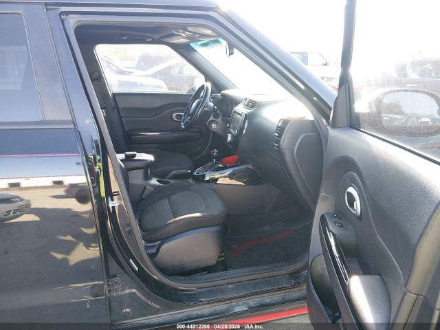 44912398 :رقم المزاد ، KNDJP3A59F7775246 vin ، 2015 Kia Soul + مزاد بيع