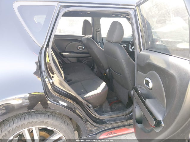 44912398 :رقم المزاد ، KNDJP3A59F7775246 vin ، 2015 Kia Soul + مزاد بيع
