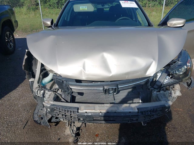 44912401 :رقم المزاد ، 1HGCR2F54FA206718 vin ، 2015 Honda Accord Sport مزاد بيع