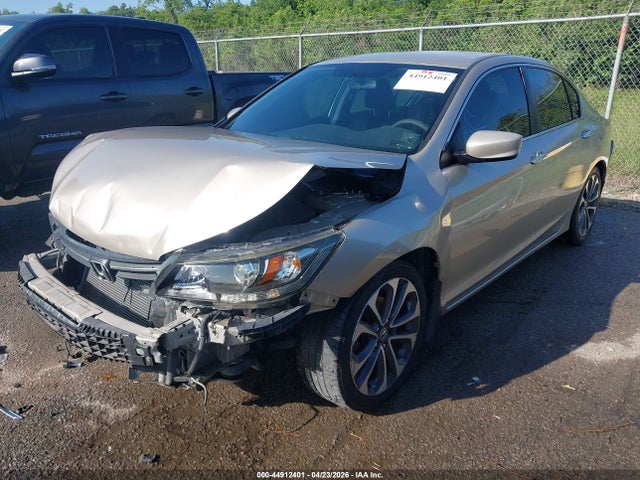 44912401 :رقم المزاد ، 1HGCR2F54FA206718 vin ، 2015 Honda Accord Sport مزاد بيع