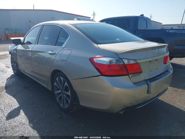 44912401 :رقم المزاد ، 1HGCR2F54FA206718 vin ، 2015 Honda Accord Sport مزاد بيع