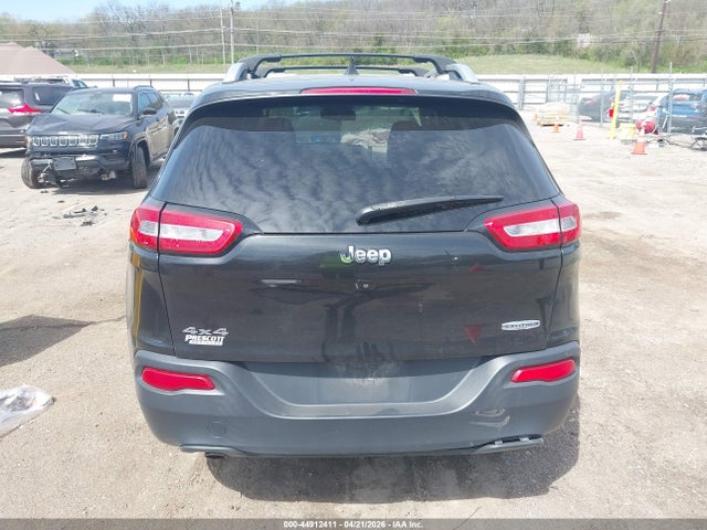1C4PJMCB7GW182626 Jeep Cherokee Latitude