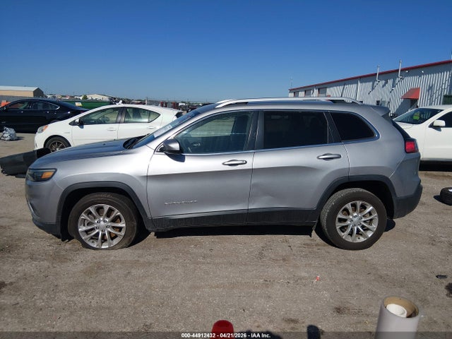 1C4PJLCB0KD263644 Jeep Cherokee Latitude Fwd