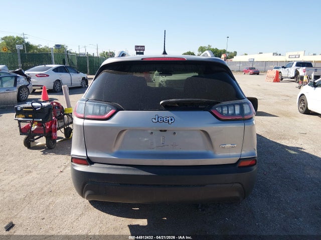 1C4PJLCB0KD263644 Jeep Cherokee Latitude Fwd
