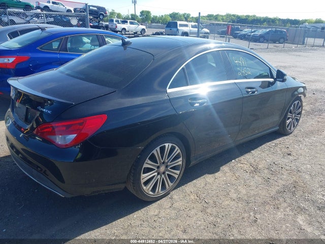 44912452 :رقم المزاد ، WDDSJ4GB8HN491314 vin ، 2017 Mercedes-benz Cla 250 4matic مزاد بيع
