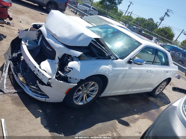 44912472 :رقم المزاد ، 2C3CCAEG8GH324453 vin ، 2016 Chrysler 300c مزاد بيع