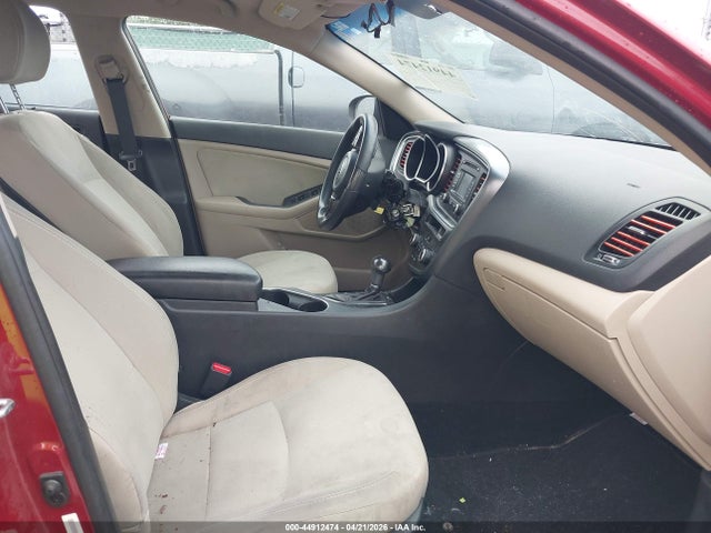 5XXGM4A79EG346706 KIA Optima Lx