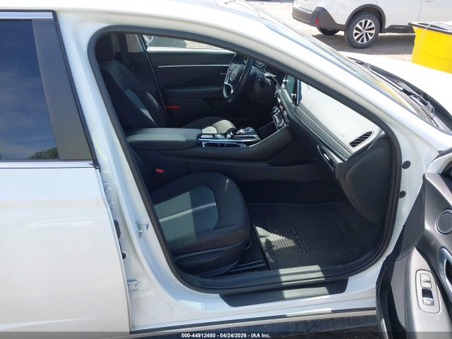 2021 Hyundai Sonata Sel მანქანა იყიდება აუქციონზე, vin: 5NPEF4JA5MH079810, აუქციონის ნომერი: 44912480
