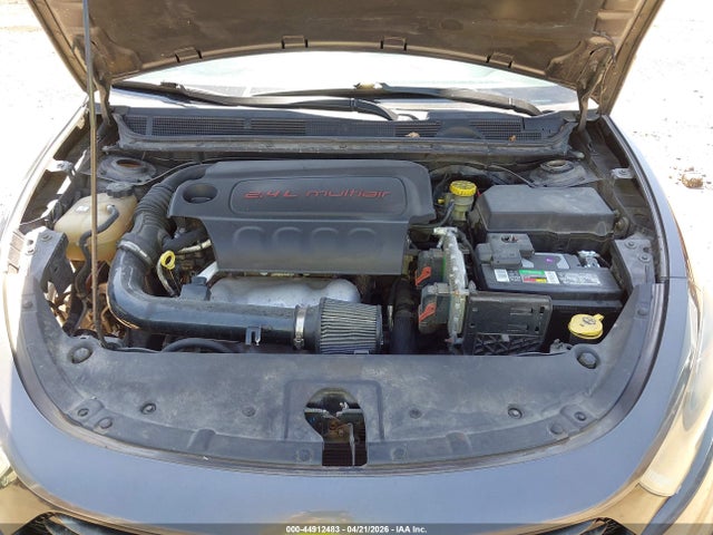 44912483 :رقم المزاد ، 1C3CDFEB2FD180764 vin ، 2015 Dodge Dart Gt مزاد بيع