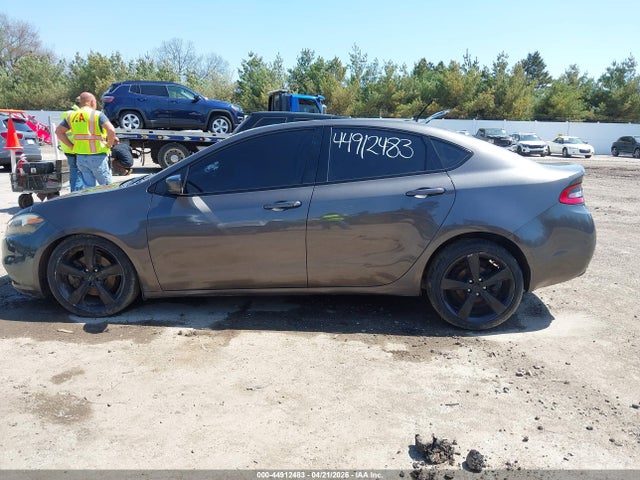 44912483 :رقم المزاد ، 1C3CDFEB2FD180764 vin ، 2015 Dodge Dart Gt مزاد بيع